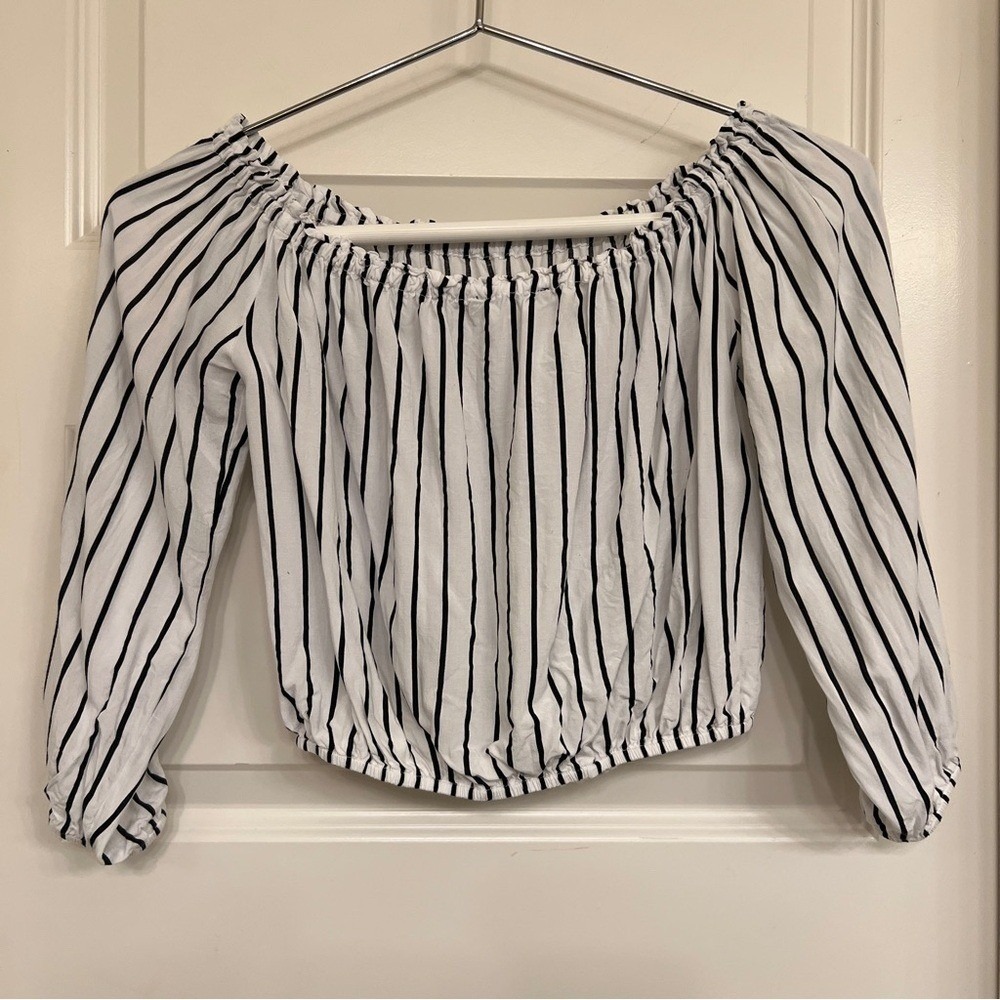 Brandy Melville Black and White Striped Maura Top, Women's One Size - Picture 2 of 4